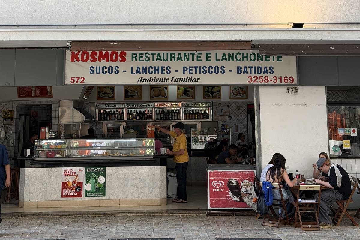 Fachada do Restaurante Kosmos